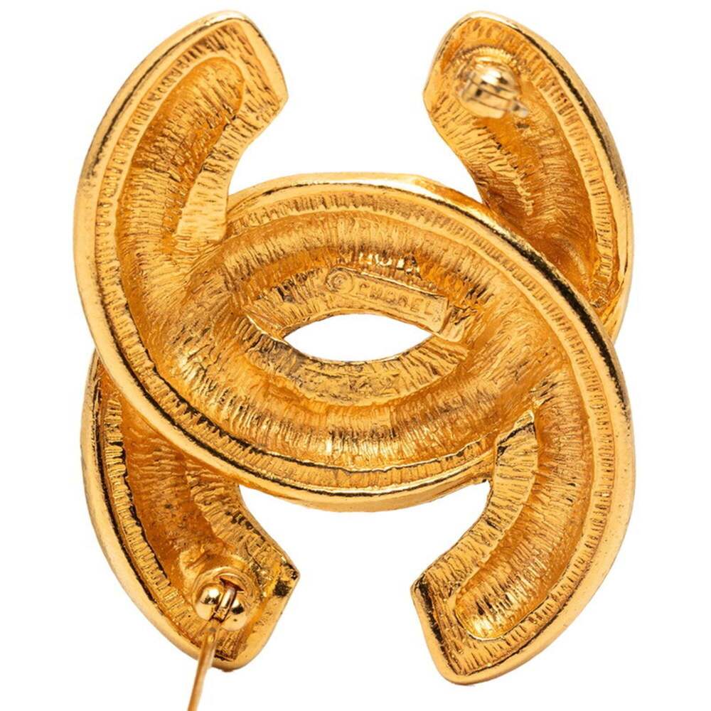 CHANEL Authentic Gold Logo Brooch - Picture 3 of 3